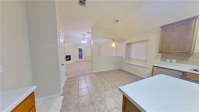 Building Photo - 100 Inman Dr