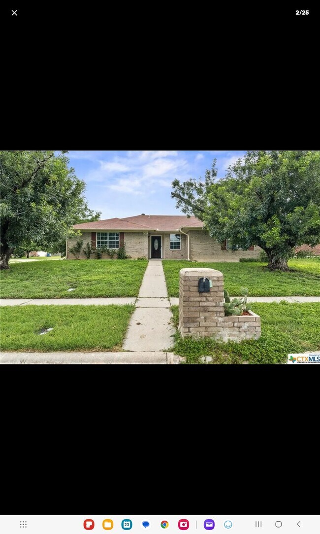 Building Photo - 1312 Elke Cir