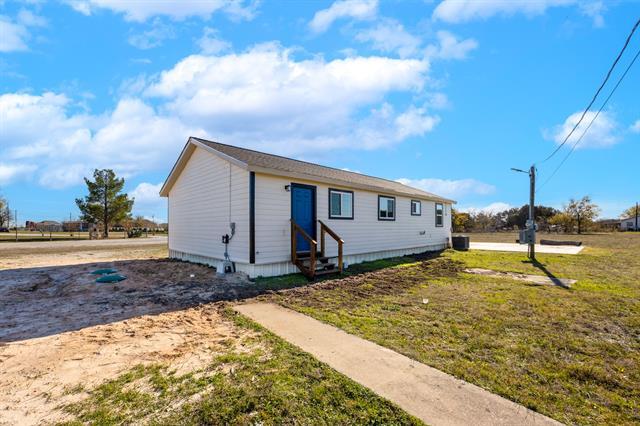 Building Photo - 147 Western Lake Dr