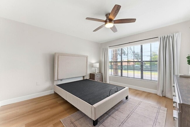 Building Photo - 2431 Heron Terrace