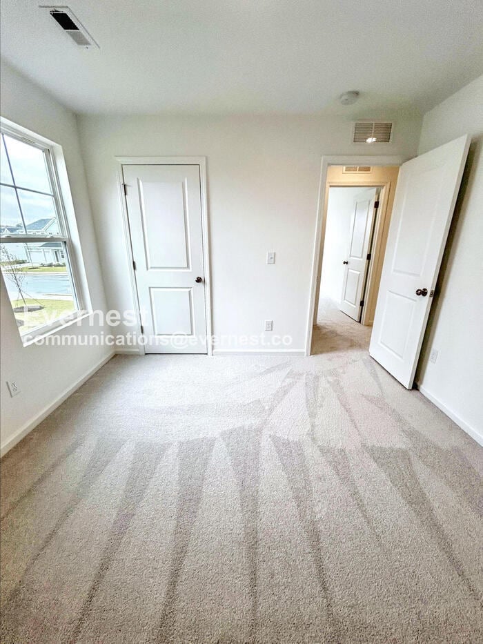 Building Photo - 627 Roy Adams Rd