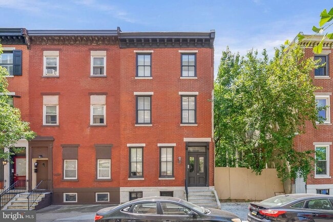 Building Photo - 1522 Mt Vernon St