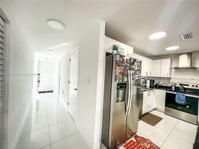 Building Photo - 14467 SW 260th St