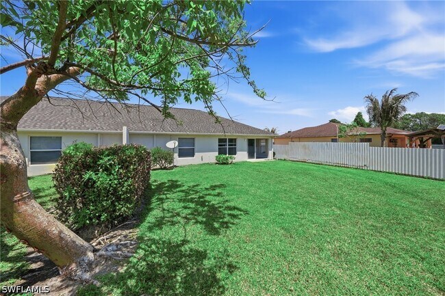 Building Photo - 4621 25th St SW