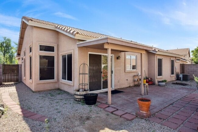 Building Photo - 6664 E Virginia St