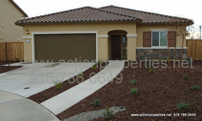 Primary Photo - West Roseville - Solar - 4 Bed, 2 Bath - Q...