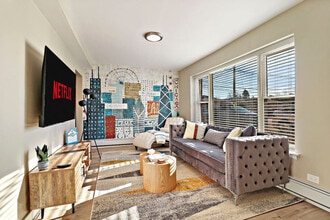 Building Photo - 4444 Wisconsin Ave