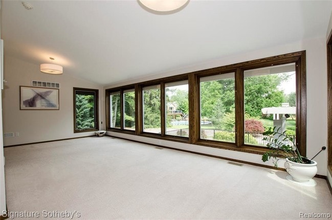 Building Photo - 2103 Pippin Ct