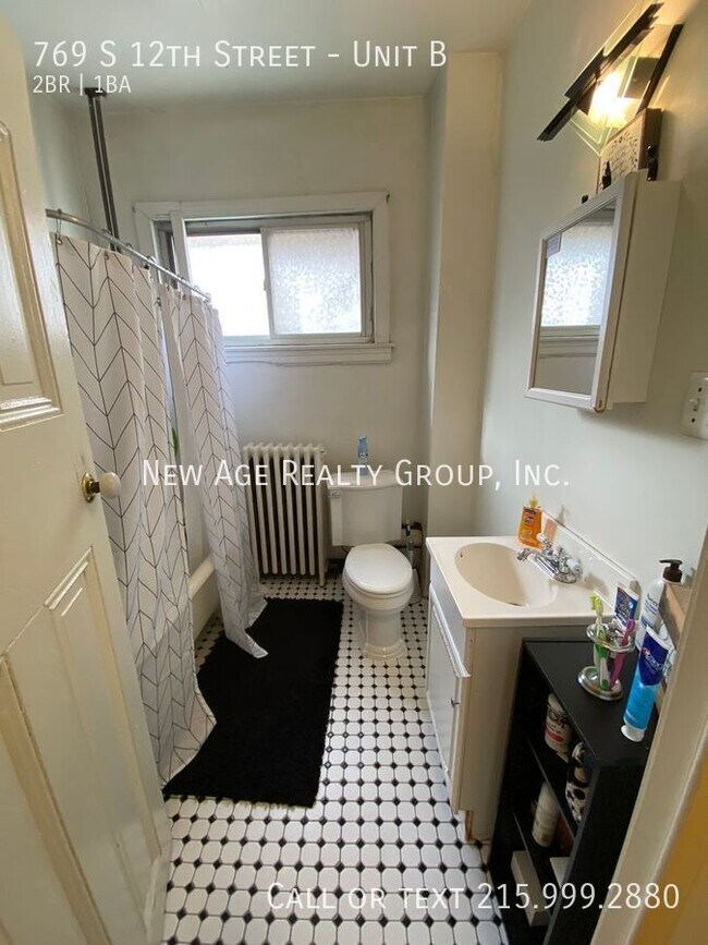 Building Photo - 769 S 12th St