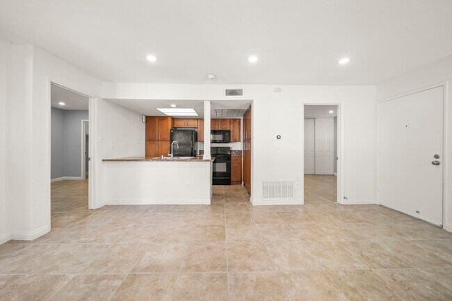 Building Photo - 26212 La Real