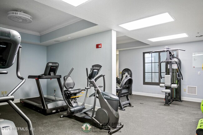 Building Photo - 1478 Riverplace Blvd