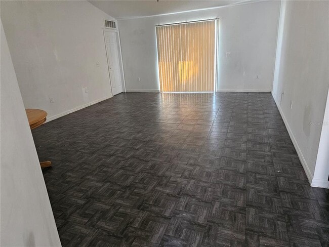 Building Photo - 479 Cardinal Ct