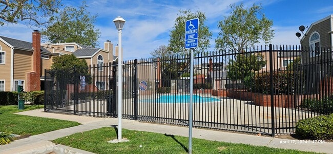 Building Photo - Centrally Located Village Green Two Story ...