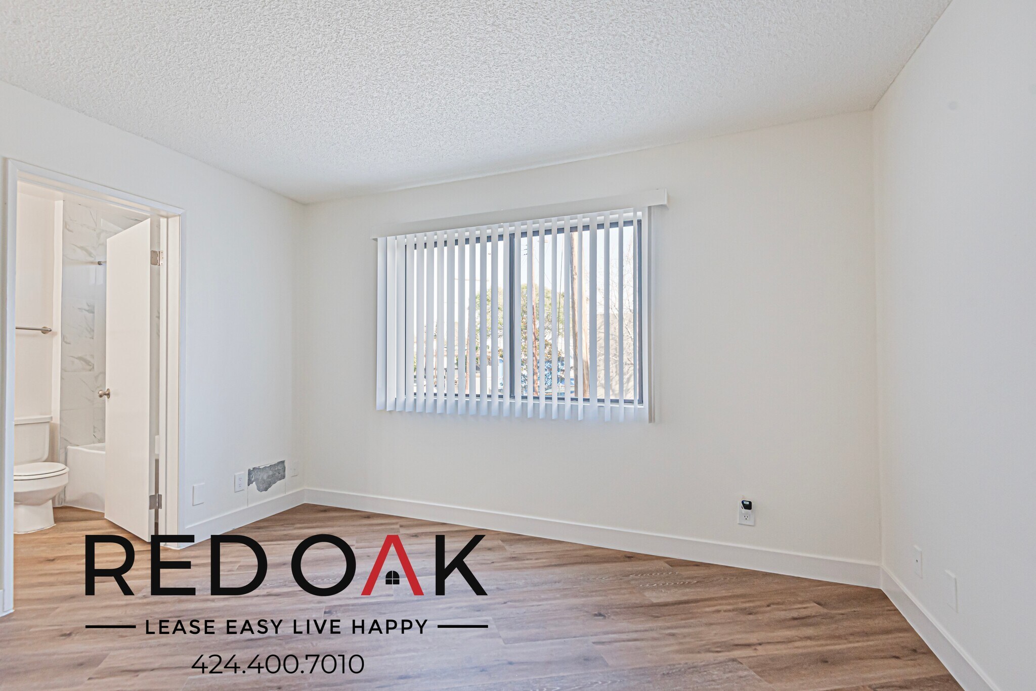 Building Photo - 2724 Abbot Kinney Blvd