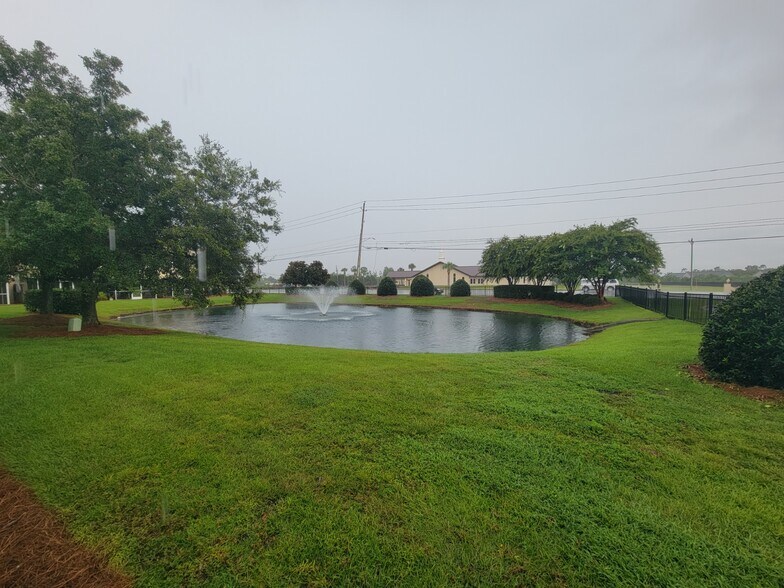 Building Photo - 206 Baldwin Rowe Cir