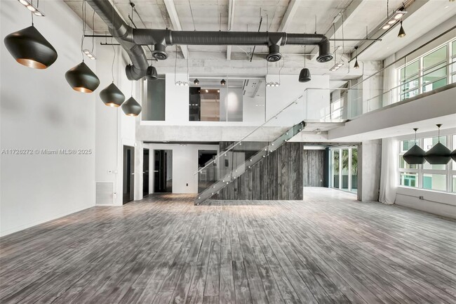 Building Photo - 1749 NE Miami Ct