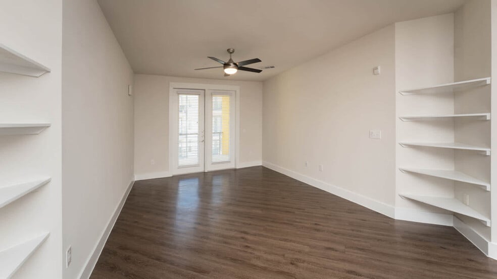 Living Room with Hard Surface Flooring - St. Johns West