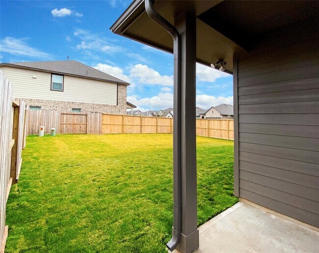 Building Photo - 2810 Chestnut Oak Cir