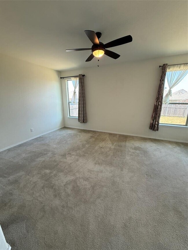 Building Photo - 16602 Brogan Ln