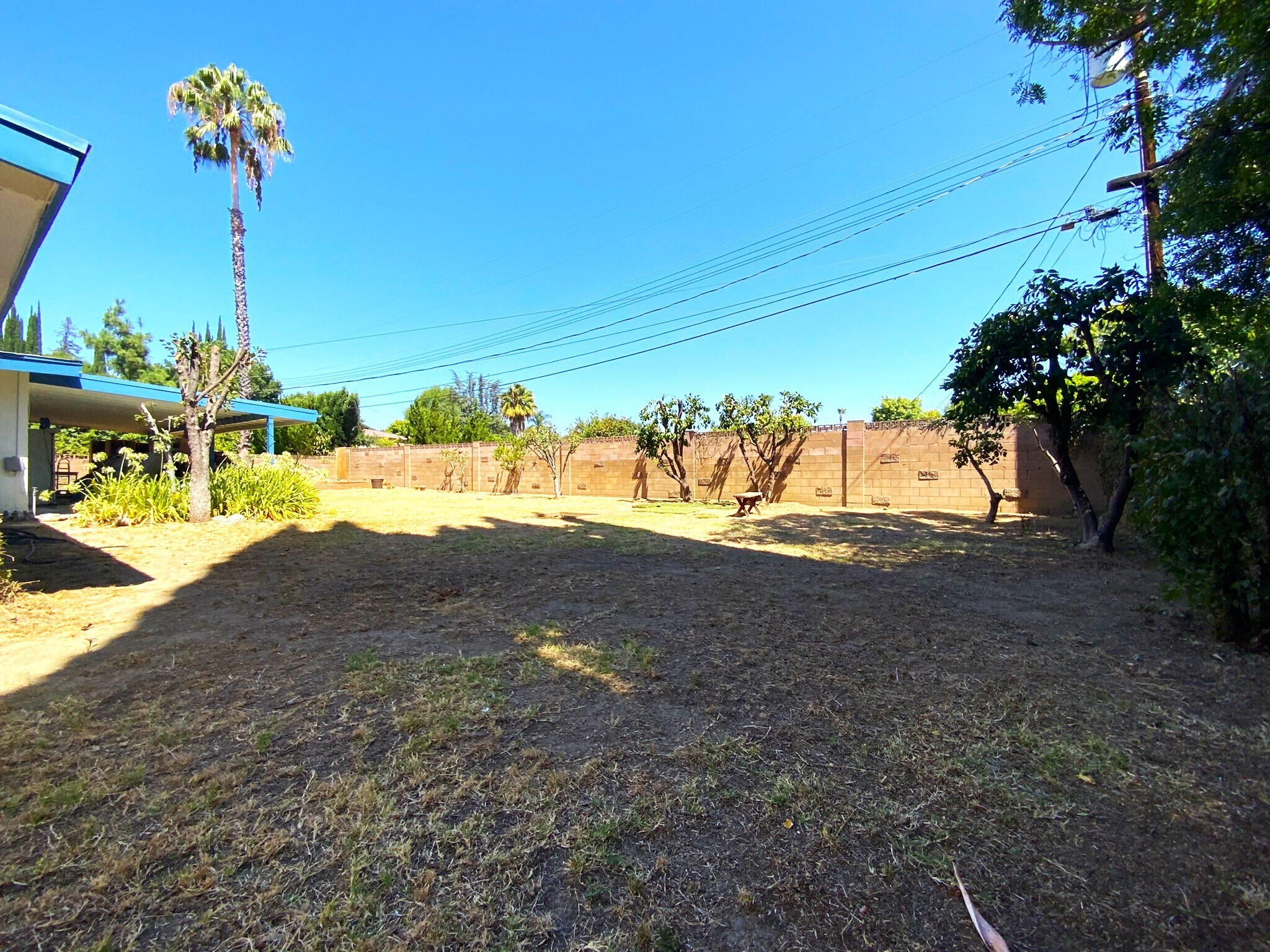 Building Photo - 22545 Hatteras St