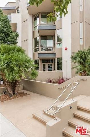 Building Photo - 13044 Pacific Promenade