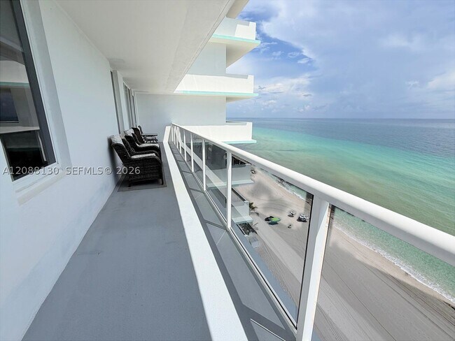 Building Photo - 3725 S Ocean Dr