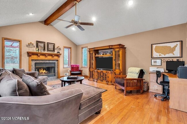 Building Photo - 1923 Whitesville Rd