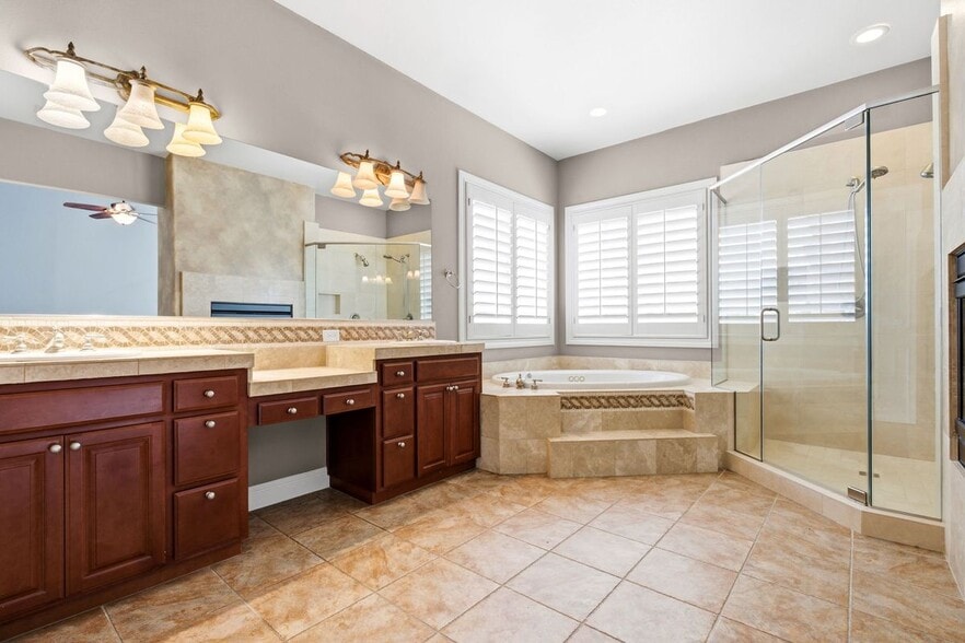 Building Photo - 309 Whitcliffe Ct