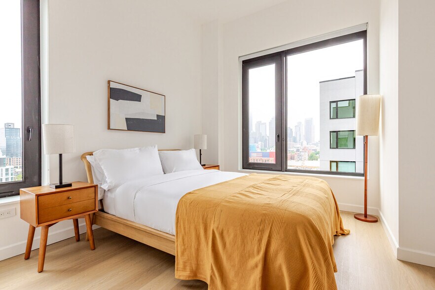 Building Photo - 655 Union St