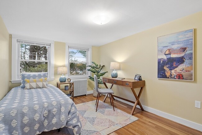 Building Photo - 50 Spruce St