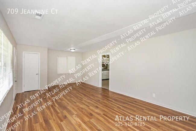 Building Photo - 709 Jeannine Ct