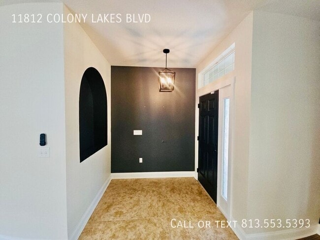 Building Photo - 11812 Colony Lakes Blvd