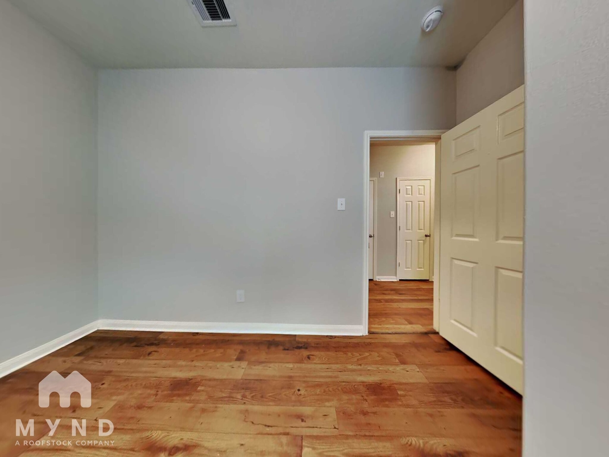 Building Photo - 306 Lazy Pine Ct