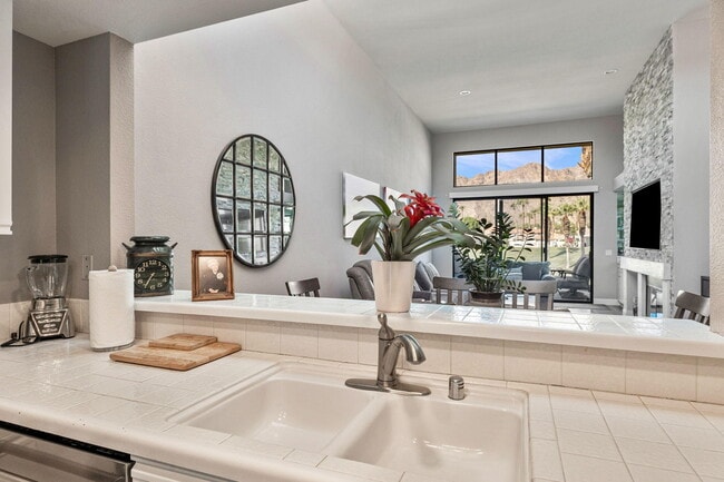 Building Photo - 54575 Shoal Creek