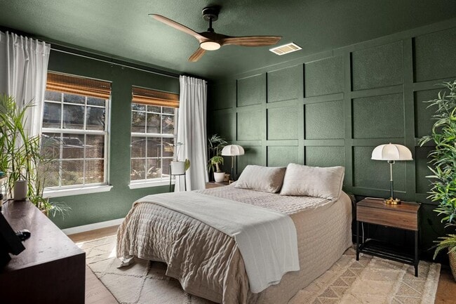 Building Photo - 6208 Perlita Dr