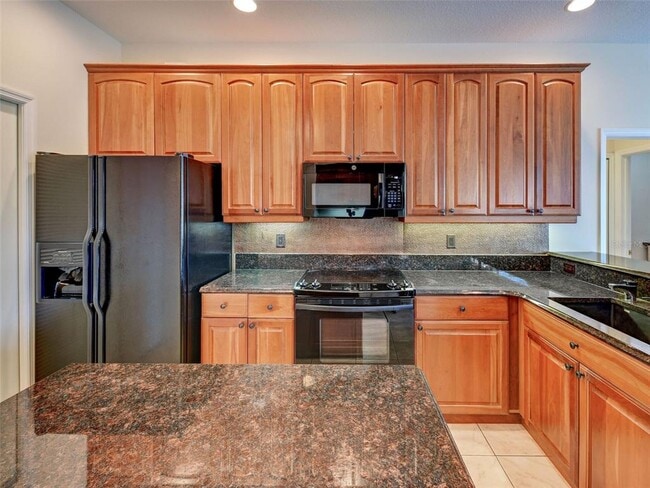 Building Photo - 523 Habitat Blvd