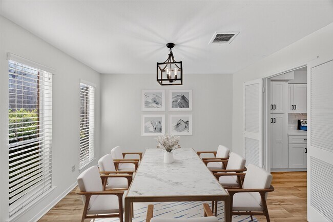 Building Photo - 14734 Perthshire Rd