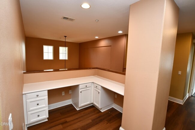 Building Photo - 621 Riviera Ct
