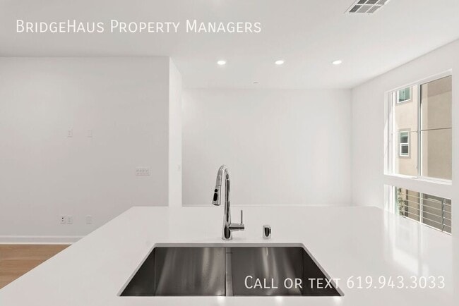 Building Photo - 429 Caliper Wy