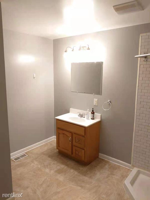 Building Photo - 4 br, 2 bath House - 480 Calkins Road
