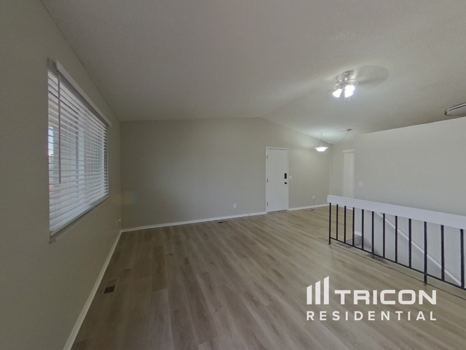 Building Photo - 2330 Bruno Cir
