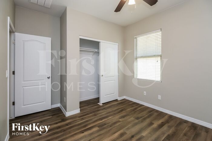 Building Photo - 13157 E Tumbleweed Ln