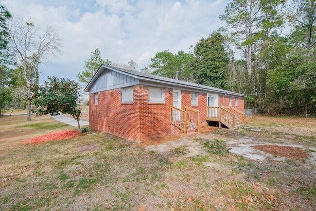 Building Photo - 155 Crystal Springs Dr