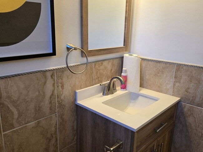 Building Photo - **4706 Glenspring Road, Henrico, VA – Move-In Ready Brick Rancher!**