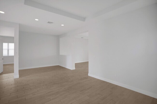 Building Photo - New House for Rent