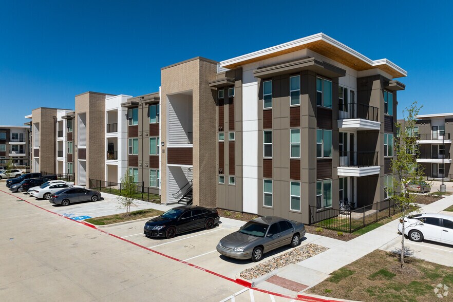 Primary Photo - Birchstone Cedar Ridge