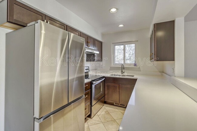 Building Photo - 9195 Lehigh Ave