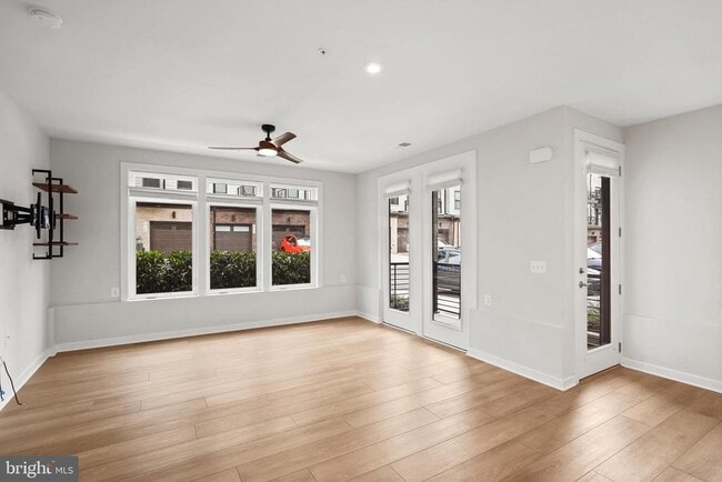 Building Photo - 1675 Bandit Loop