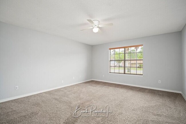 Building Photo - 2029 Coral St