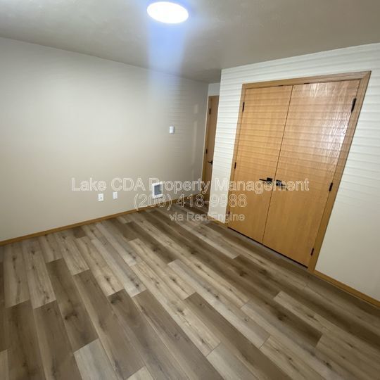 Building Photo - 1617 E 3rd Ave